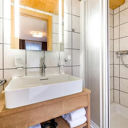 Moosbrugger 3* Steeg